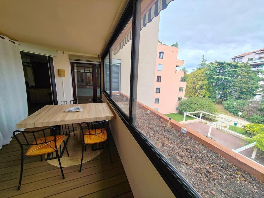 Les Jasmins - T3 Apartamento *